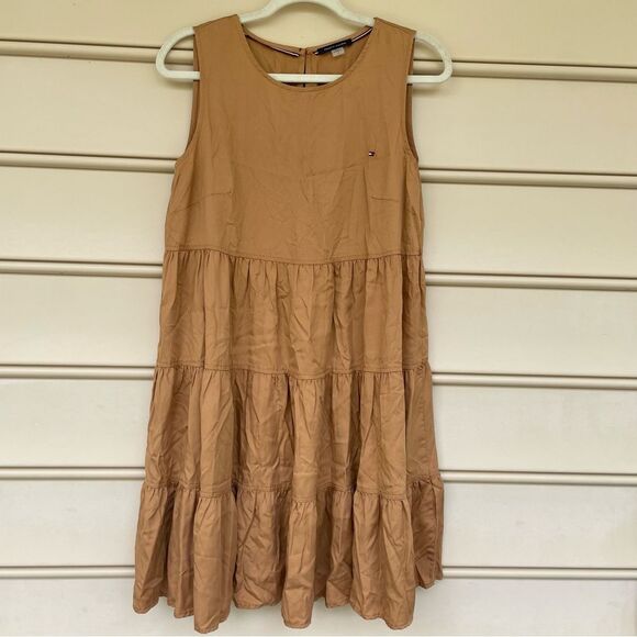 NWT Tommy Hilfiger Sleeveless Tiered Cotton Midi Dress in Tan Size 6 - Picture 2 of 9
